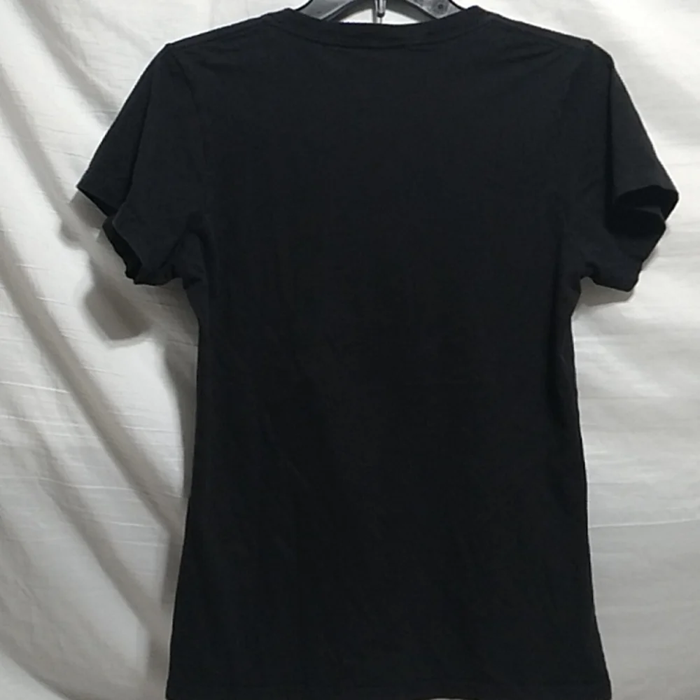 FINAL SALE! Nicki Minaj Bracado V-Neck Tee See Description For Size - Picture 5 of 6